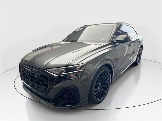 Photo of 2024 Daytona Gray Pearl Audi SQ8