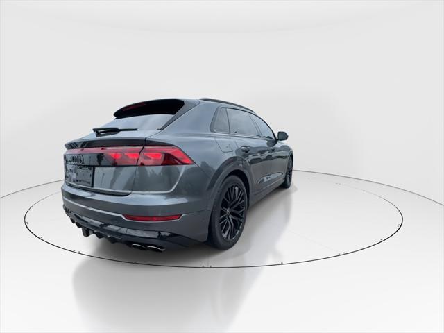 Photo of 2024 Daytona Gray Pearl Audi SQ8