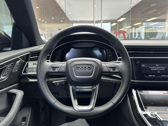 Photo of 2025 Mythos Black Metallic Audi Q8