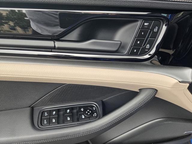 Photo of 2024 Blue Porsche Panamera