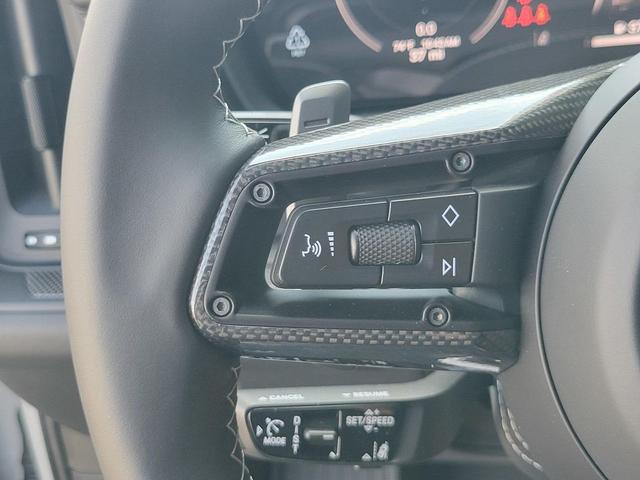 Photo of 2025 Chalk Porsche Cayenne