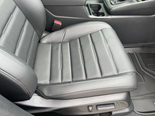 Photo of 2025 Crystal Black Pearl Honda CR-V