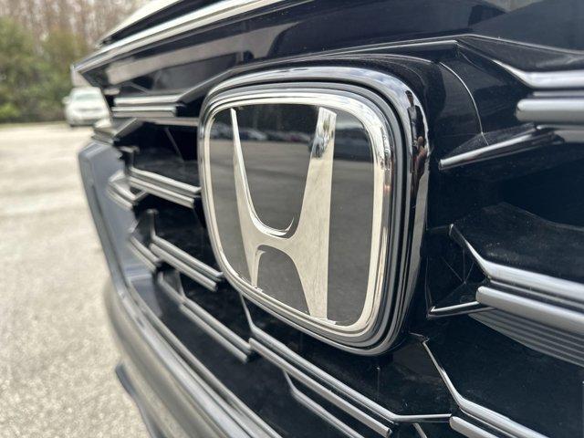 Photo of 2025 Crystal Black Pearl Honda CR-V