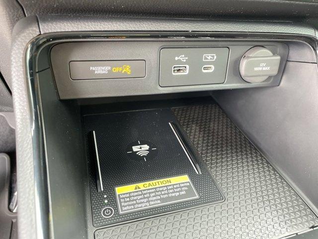 Photo of 2025 Crystal Black Pearl Honda CR-V