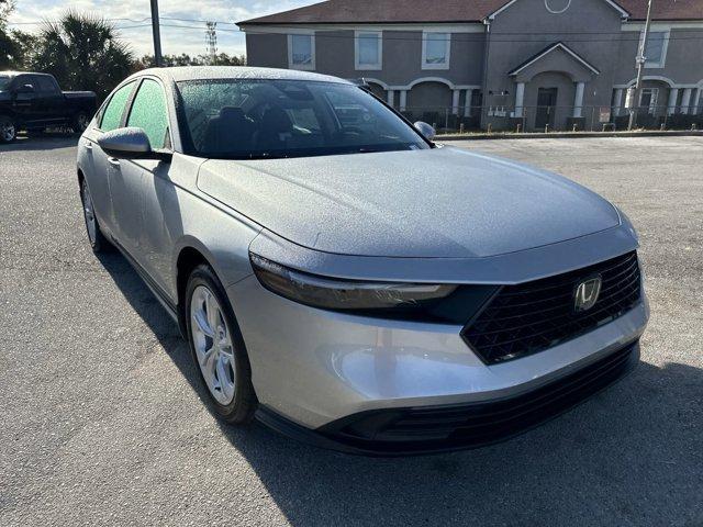 Photo of 2025 Solar Silver Metallic Honda Accord