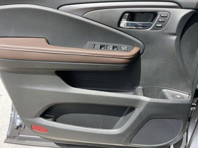 Photo of 2025 Modern Steel Metallic Honda Ridgeline