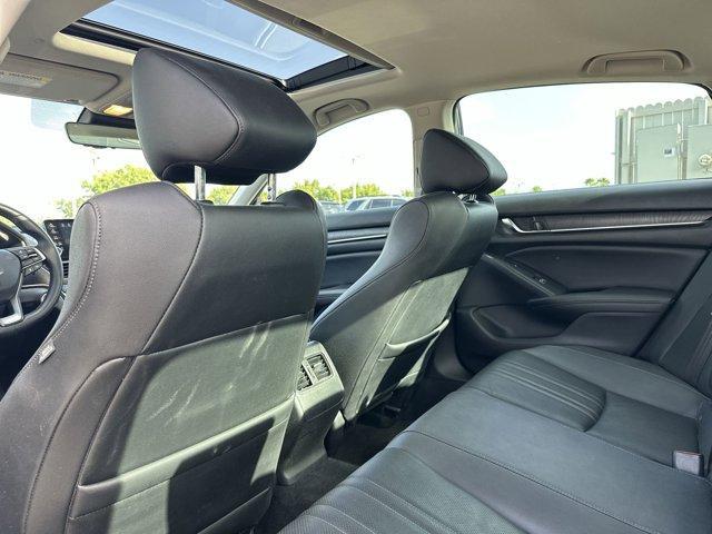 Photo of 2019 Crystal Black Pearl Honda Accord Hybrid