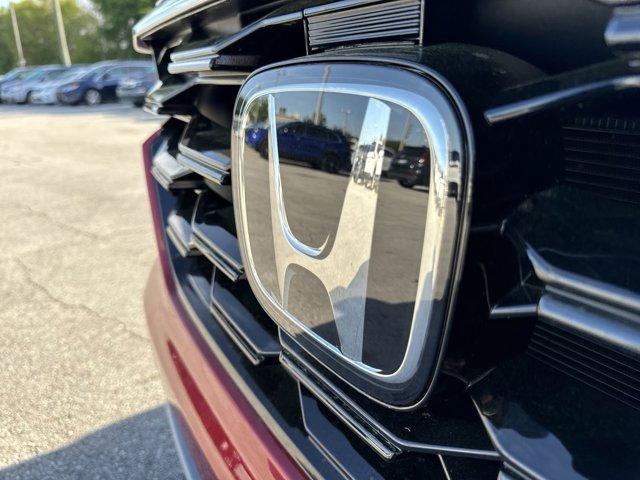Photo of 2025 Radiant Red Metallic II Honda Pilot