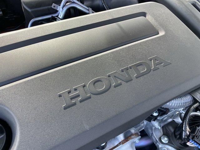 Photo of 2025 Platinum White Pearl Honda Accord Hybrid