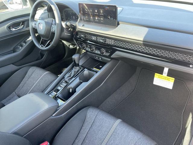 Photo of 2025 Platinum White Pearl Honda Accord Hybrid