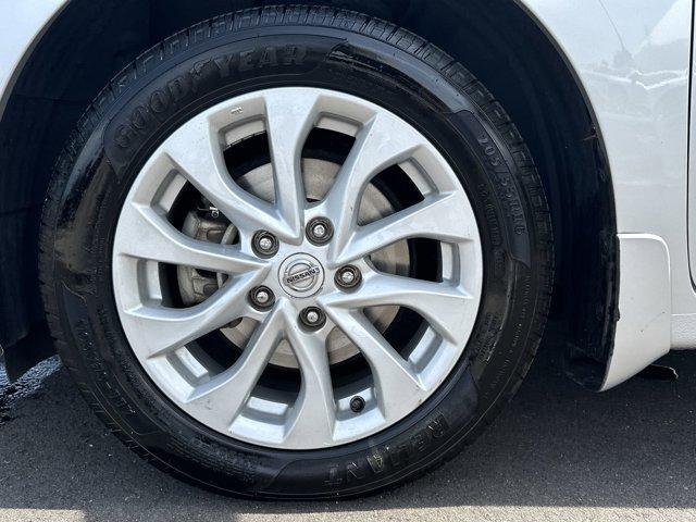Photo of 2019 Brilliant Silver Metallic Nissan Sentra