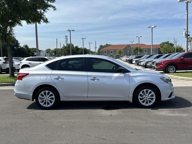 Photo of 2019 Brilliant Silver Metallic Nissan Sentra