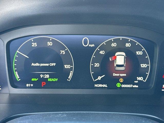 Photo of 2026 Platinum White Pearl Honda CR-V Hybrid
