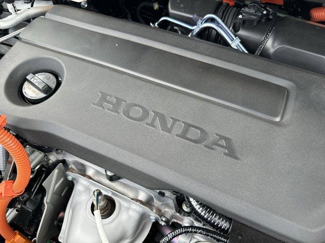 Photo of 2026 Platinum White Pearl Honda CR-V Hybrid