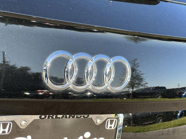 Photo of 2018 Mythos Black Metallic Audi SQ5