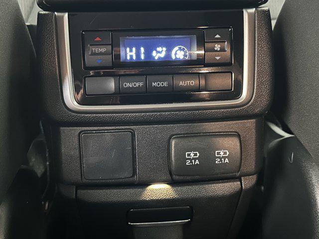 Photo of 2019 Crystal White Pearl Subaru Ascent