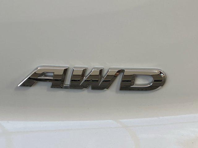 Photo of 2021 Platinum White Pearl Honda Passport