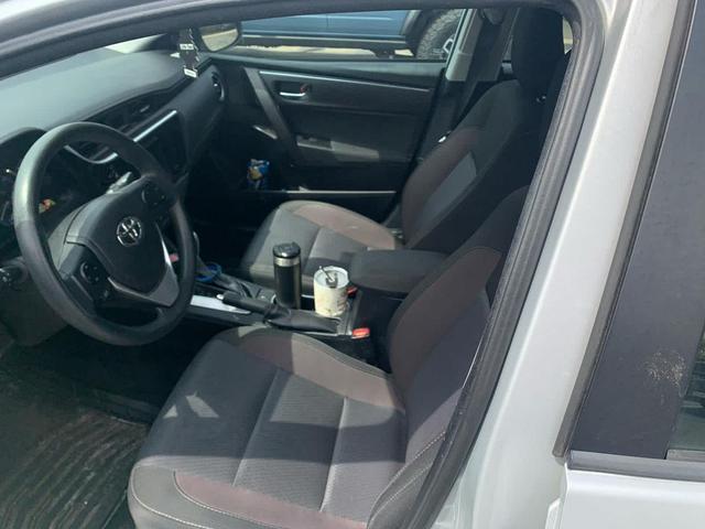 Photo of 2018 Classic Silver Metallic Toyota Corolla