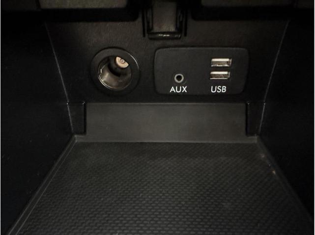 Photo of 2018 Crystal White Pearl Subaru Outback