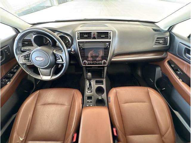 Photo of 2018 Crystal White Pearl Subaru Outback