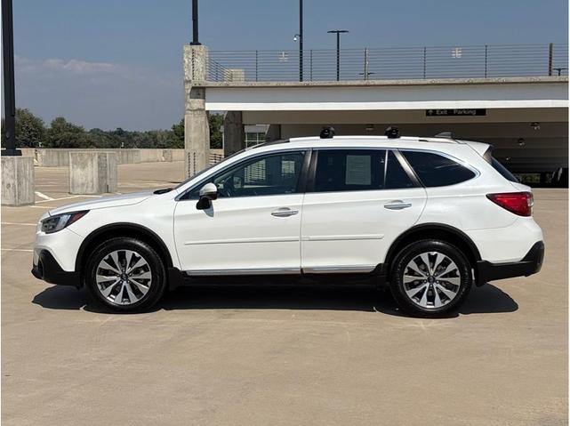Photo of 2018 Crystal White Pearl Subaru Outback