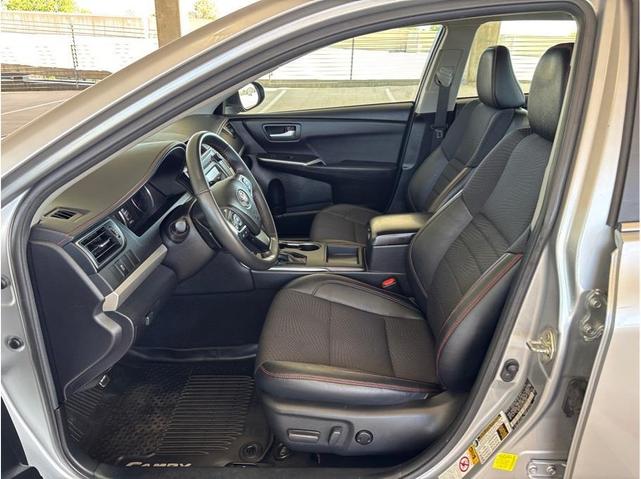 Photo of 2017 Celestial Silver Metallic Toyota Camry