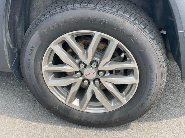 Photo of 2018 Iridium Metallic GMC Acadia