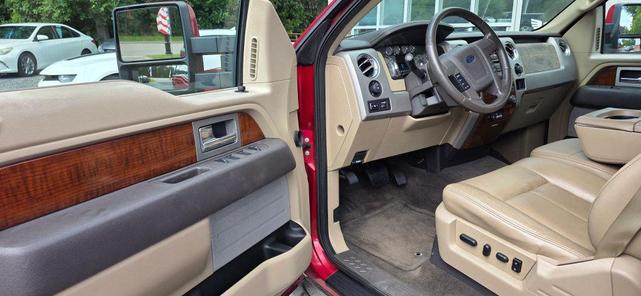 Photo of 2010 Burgundy Ford F-150