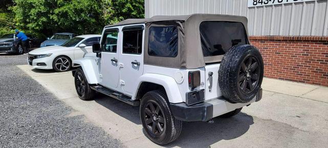 Photo of 2013 Bright White Clearcoat Jeep Wrangler Unlimited