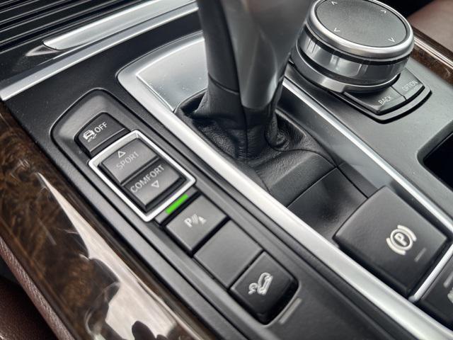 Photo of 2018 Alpine White BMW X5
