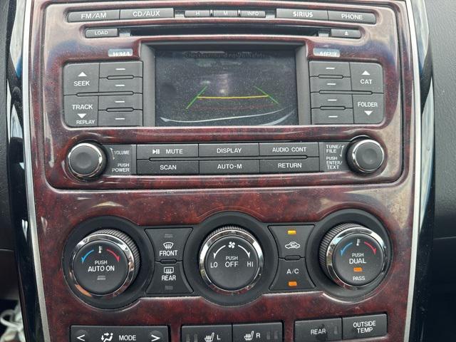 Photo of 2011 Liquid Silver Metallic Mazda CX-9