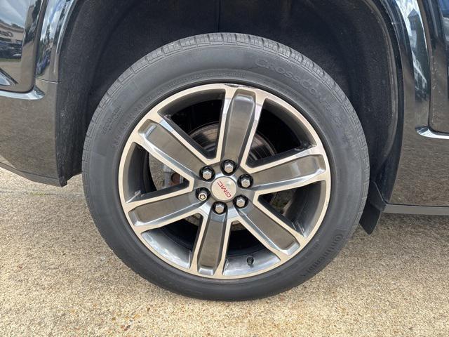 Photo of 2018 Ebony Twilight Metallic GMC Acadia