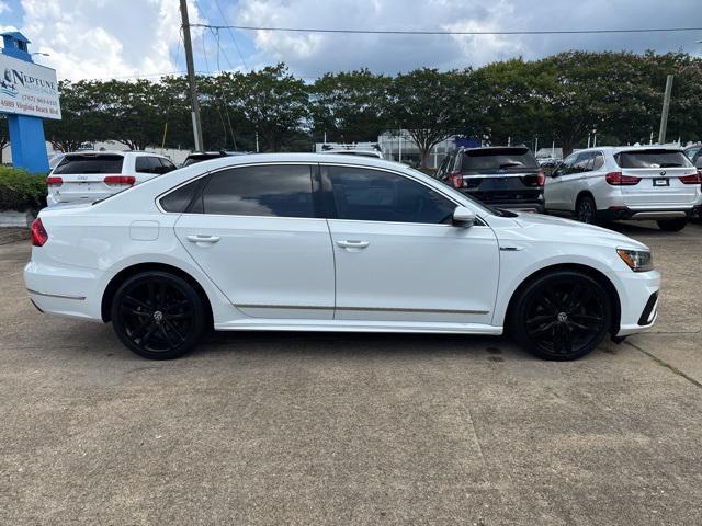 Photo of 2017 Pure White Volkswagen Passat