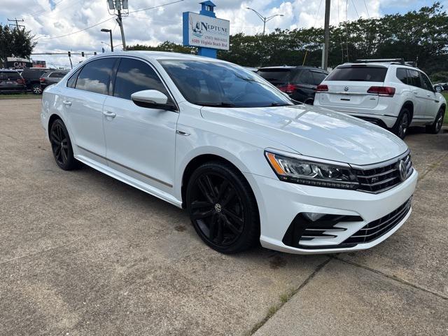 Photo of 2017 Pure White Volkswagen Passat