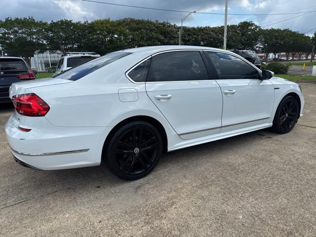Photo of 2017 Pure White Volkswagen Passat