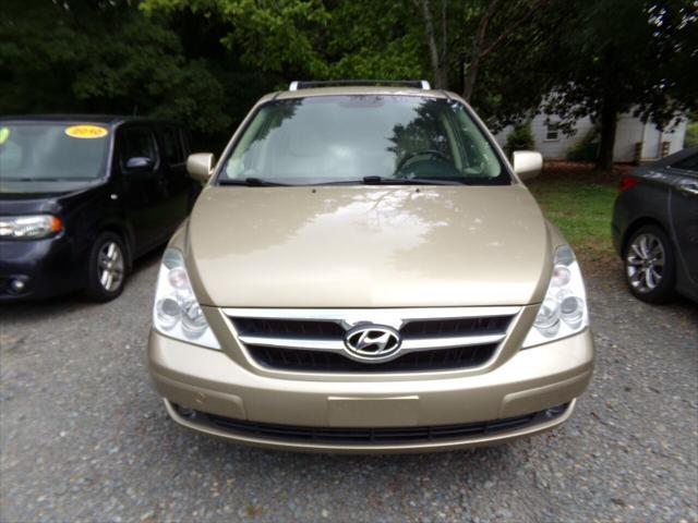 2007 Hyundai Entourage