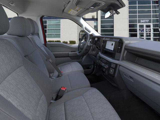 Photo of 2025 Race Red Ford F-350