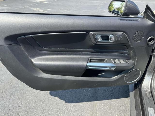 Photo of 2020 Magnetic Metallic Ford Mustang