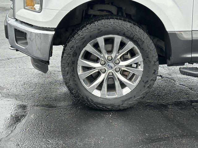 Photo of 2016 Oxford White Ford F-150