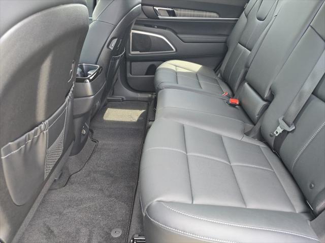 Photo of 2025 Moss Kia Telluride