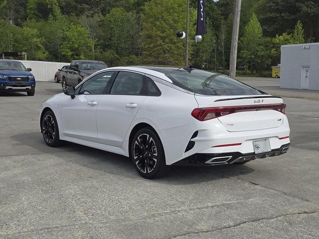 Photo of 2022 Glacial White Pearl Kia K5
