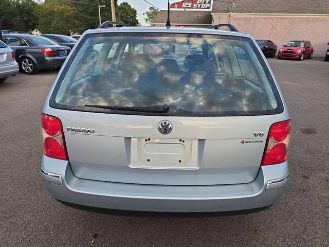 Photo of 2001 Indigo Blue PL Volkswagen Passat