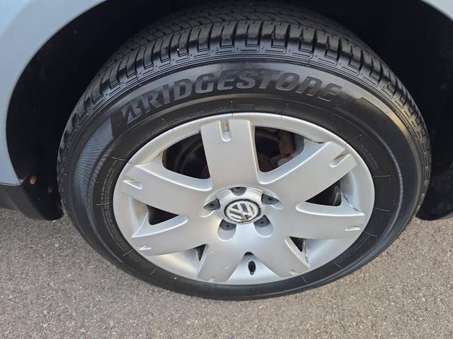 Photo of 2001 Indigo Blue PL Volkswagen Passat