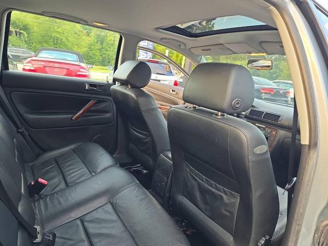 Photo of 2001 Indigo Blue PL Volkswagen Passat