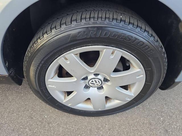 Photo of 2001 Indigo Blue PL Volkswagen Passat