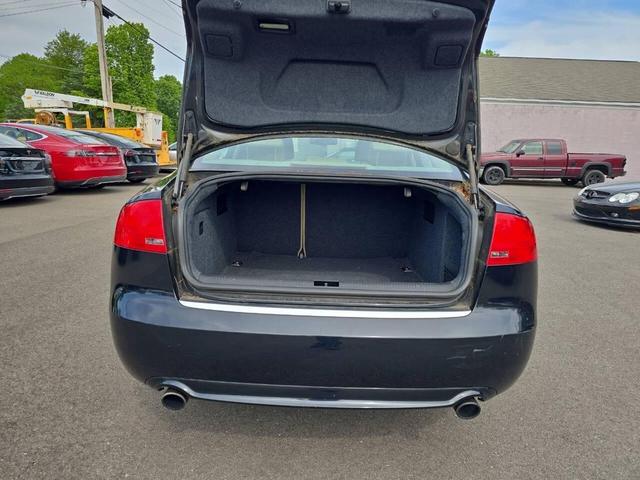 Photo of 2008 Brilliant Black Audi A4