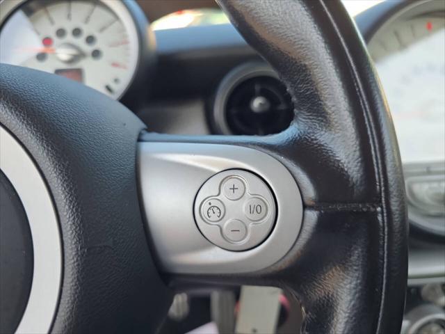 Photo of 2010 Chili Red MINI Cooper S