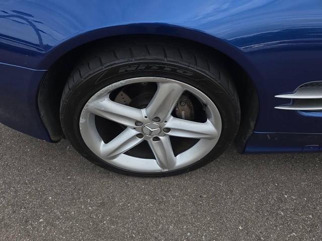 Photo of 2004 Orion Blue Metallic Mercedes-Benz SL-Class