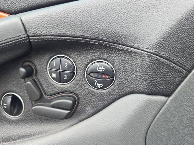 Photo of 2004 Orion Blue Metallic Mercedes-Benz SL-Class
