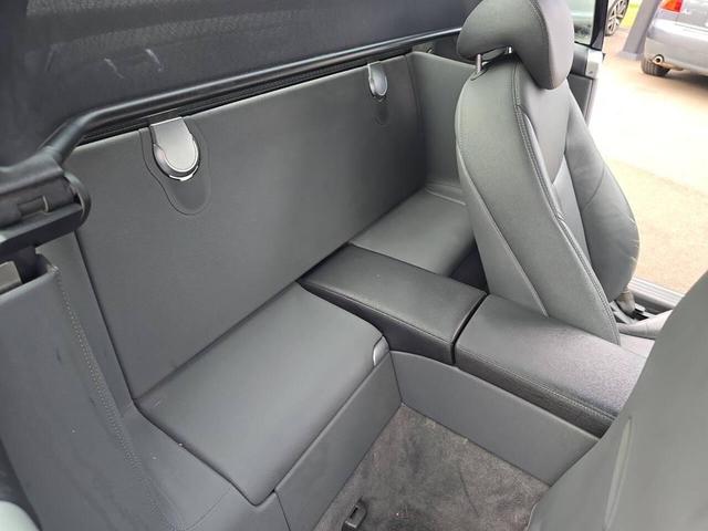 Photo of 2004 Orion Blue Metallic Mercedes-Benz SL-Class
